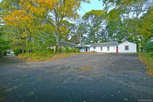 106 Iceland Dr, South Huntington, NY 11746 - Photo 44