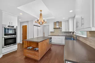 28 Sutherland Dr, Highland Mills, NY 10930 - Photo 10