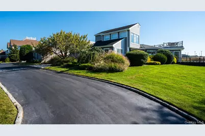 175 The Helm, East Islip, NY 11730 - Photo 44