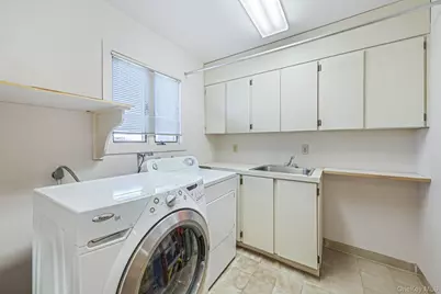 175 The Helm, East Islip, NY 11730 - Photo 22