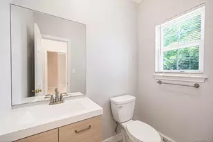 3 Iowa Ave, Port Jefferson Station, NY 11776 - Photo 10