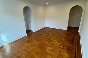 10 Wright Pl, Scarsdale, NY 10583 - Photo 6