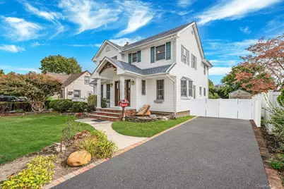 4 Sullivan Avenue, Farmingdale, NY 11735 - Photo 2