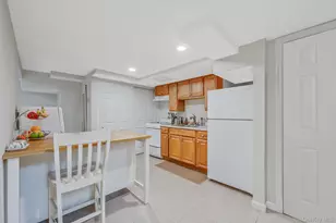 4 Sullivan Ave, Farmingdale, NY 11735 - Photo 32