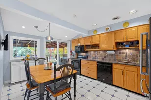 15 Woodbine Dr, Mahopac, NY 10541 - Photo 12