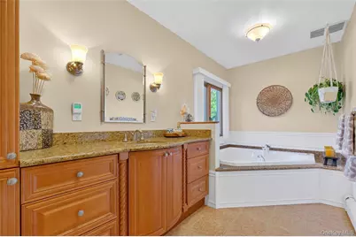 15 Woodbine Drive, Mahopac, NY 10541 - Photo 10