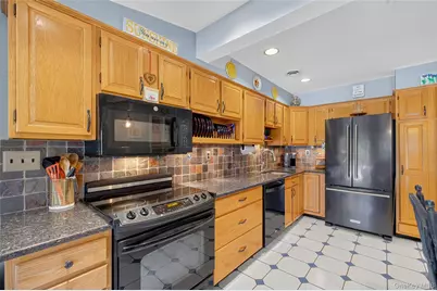 15 Woodbine Drive, Mahopac, NY 10541 - Photo 14