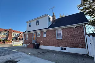 131-20 224th St, Springfield Gardens, NY 11413 - Photo 4