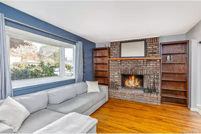 12 Applegate Drive, Mastic, NY 11950 - Photo 6