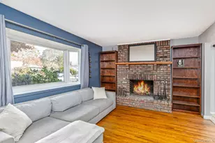 12 Applegate Dr, Mastic, NY 11950 - Photo 6