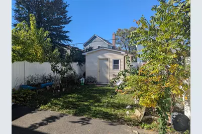 115-100 Springfield Boulevard, Cambria Heights, NY 11411 - Photo 28