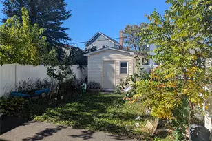 115-100 Springfield Blvd, Cambria Heights, NY 11411 - Photo 28