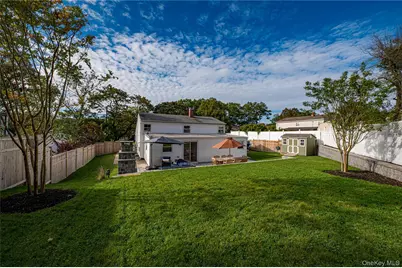 159 Saint Nicholas Avenue, Smithtown, NY 11787 - Photo 26