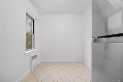 255 Bronx River Road #4M, Yonkers, NY 10704 - Photo 8