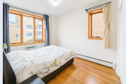 140-32 Cherry Avenue #5D, Flushing, NY 11355 - Photo 6