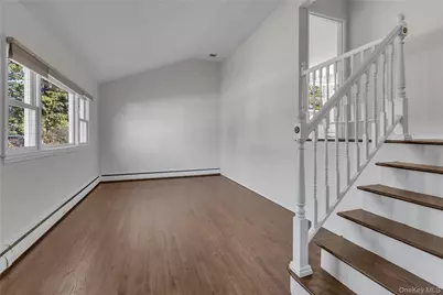 16 E. Cortelyou Street, Huntington Station, NY 11746 - Photo 4