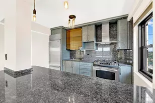 109-33 71st Rd, Forest Hills, NY 11375 - Photo 4