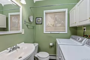 27 Bruno Ln, Dix Hills, NY 11746 - Photo 20