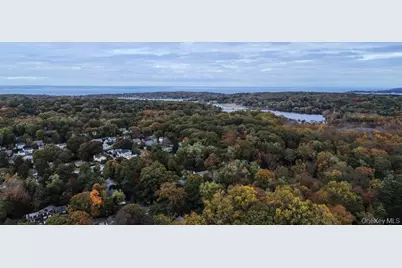 33 Dogwood Lane, Locust Valley, NY 11560 - Photo 46