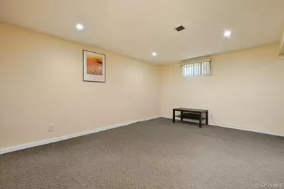 162 Crown Avenue, Elmont, NY 11003 - Photo 22