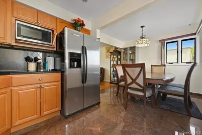 162 Crown Avenue, Elmont, NY 11003 - Photo 8