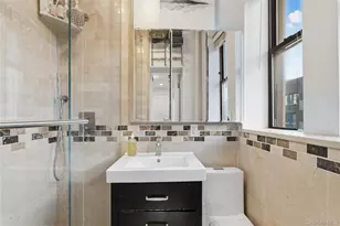 453 W 54th St, New York, NY 10019 - Photo 10