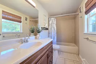114 Wedgewood Dr, Coram, NY 11727 - Photo 12