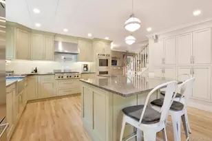 105 Ole Jule Ln, Mattituck, NY 11952 - Photo 10