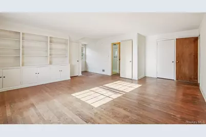 13 Hillview Drive, Scarsdale, NY 10583 - Photo 22