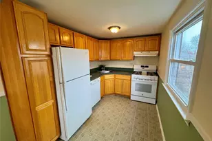 10 3rd Ave, East Rockaway, NY 11518 - Photo 4