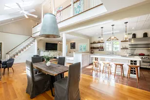 1054 Plandome Rd, Manhasset, NY 11030 - Photo 8