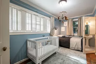 1054 Plandome Rd, Manhasset, NY 11030 - Photo 32