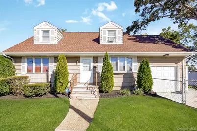 2245 Van Nostrand Avenue, Merrick, NY 11566 - Photo 26