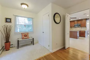 7 Carriage Ln, Setauket, NY 11733 - Photo 22