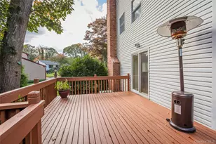 7 Carriage Ln, Setauket, NY 11733 - Photo 34
