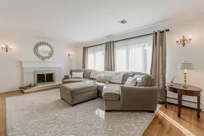 7 Carriage Lane, Setauket, NY 11733 - Photo 10