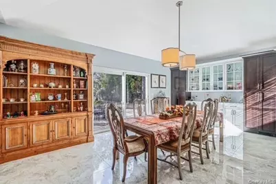 26 Sleepy Hollow Lane, Dix Hills, NY 11746 - Photo 14