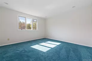 71-57 Douglaston Pkwy, Little Neck, NY 11362 - Photo 12