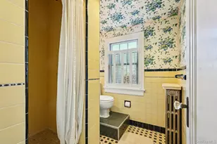 18 Chippewa Rd, Yonkers, NY 10710 - Photo 32