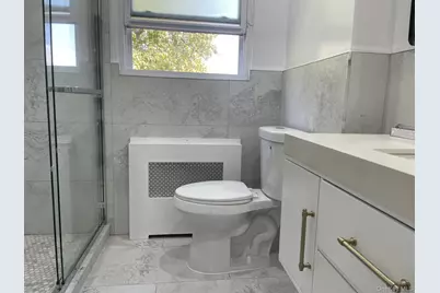 7 Frederick Drive, Plainview, NY 11803 - Photo 6