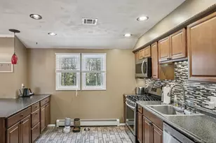 48 Laura Dr, Airmont, NY 10952 - Photo 12