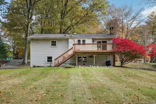 48 Laura Dr, Airmont, NY 10952 - Photo 32