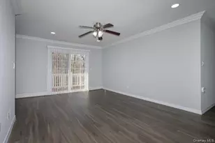 1750 W Main St, Riverhead, NY 11901 - Photo 4