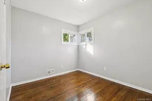 70 Heyward St, Brentwood, NY 11717 - Photo 16