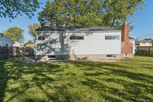 70 Heyward St, Brentwood, NY 11717 - Photo 24