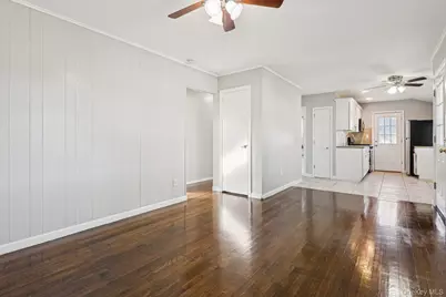 70 Heyward Street, Brentwood, NY 11717 - Photo 6