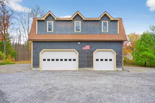 618 Salt Point Turnpike, Poughkeepsie, NY 12601 - Photo 4