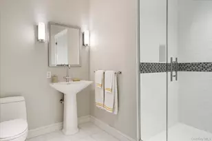 231 Flying Point Rd, Southampton, NY 11968 - Photo 30