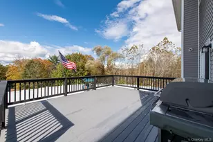 140 Stratford Dr, Poughkeepsie, NY 12603 - Photo 36