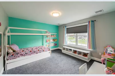 140 Stratford Drive, Poughkeepsie, NY 12603 - Photo 34